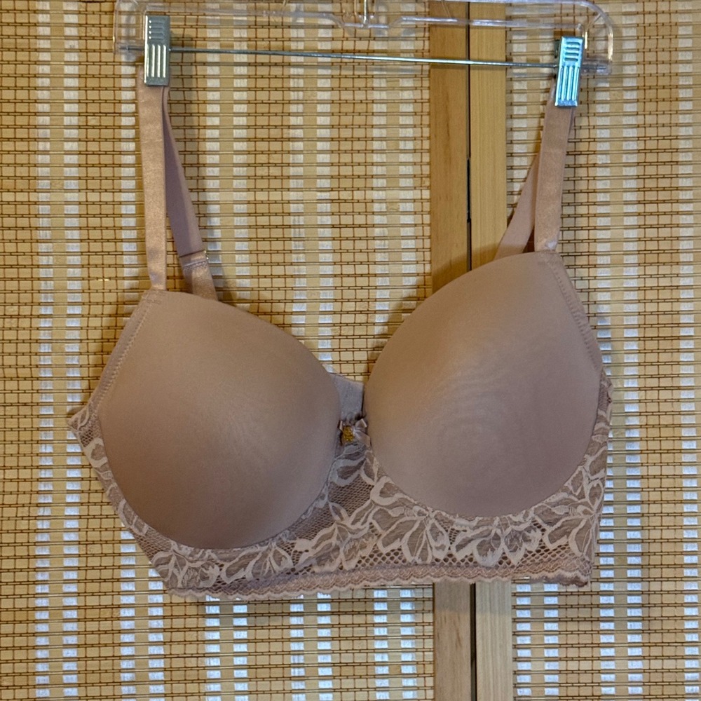 Daisy Fuentes Beige Lace Longline Bra 38DD Neutral Floral Underwire Support